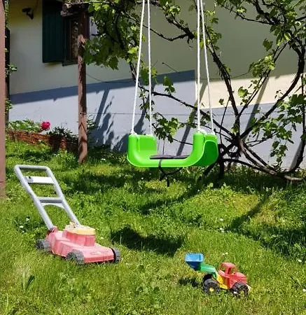 Holiday home Stilvolles Im Dreilaendereck Felsoszolnok