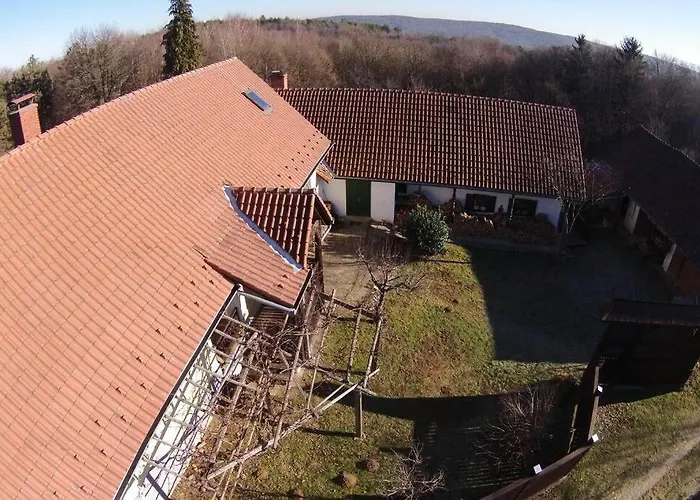 Stilvolles Im Dreilaendereck *
